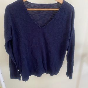 GAP sweater
